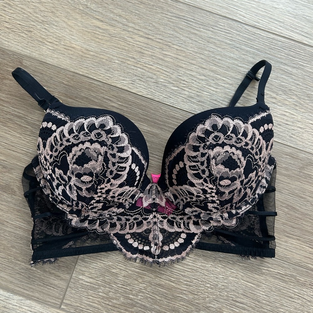 La SENZA Black and Pink Floral Lace Bra
